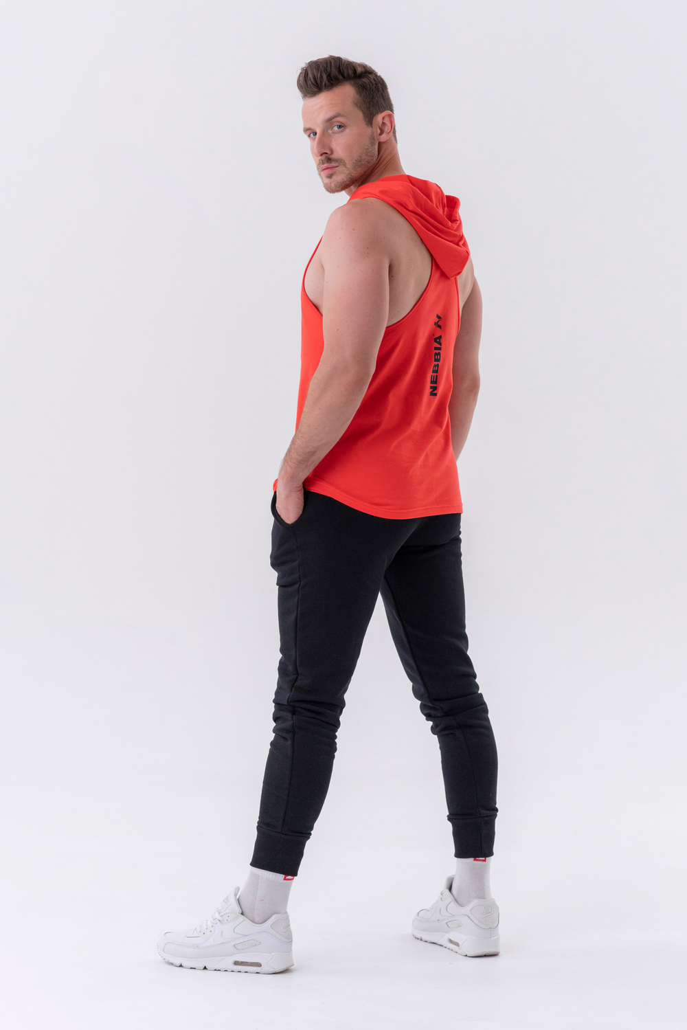 Мужская майка Nebbia Fitness Tank top with a hoodie 323 Red