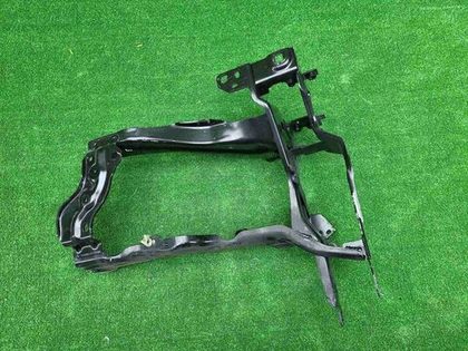 Кронштейн фары левый BMW X7 G07 (2022-н.в.)