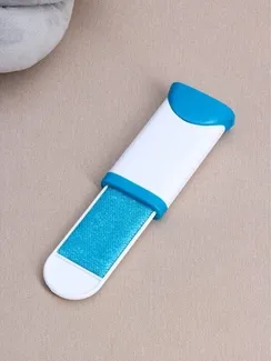 Щётка для удаления шерсти и волос с одежды и мебели, 13,5×6×3 см, цвет синий