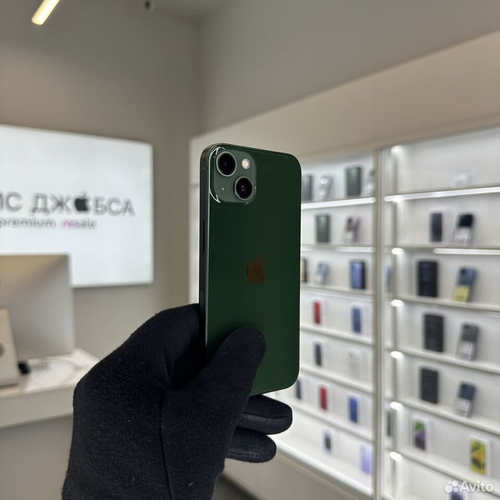 iPhone 13, 256 ГБ б/у