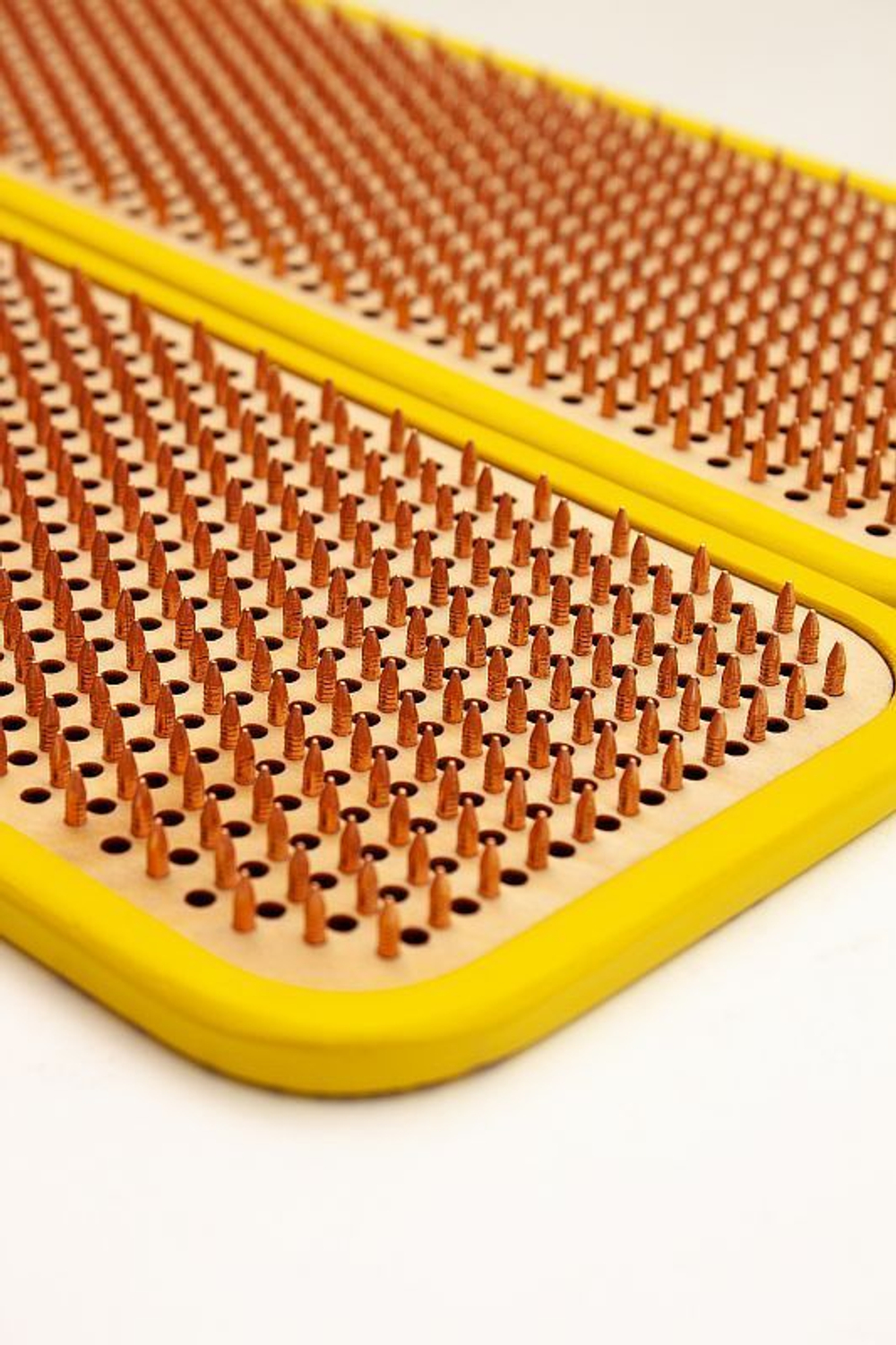 Доска садху Ом большой алюминиевые гвозди