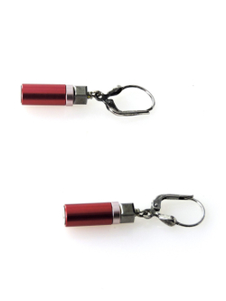 4664 Coeur de Lion – яркие стильные серьги с кристаллами Сваровски.