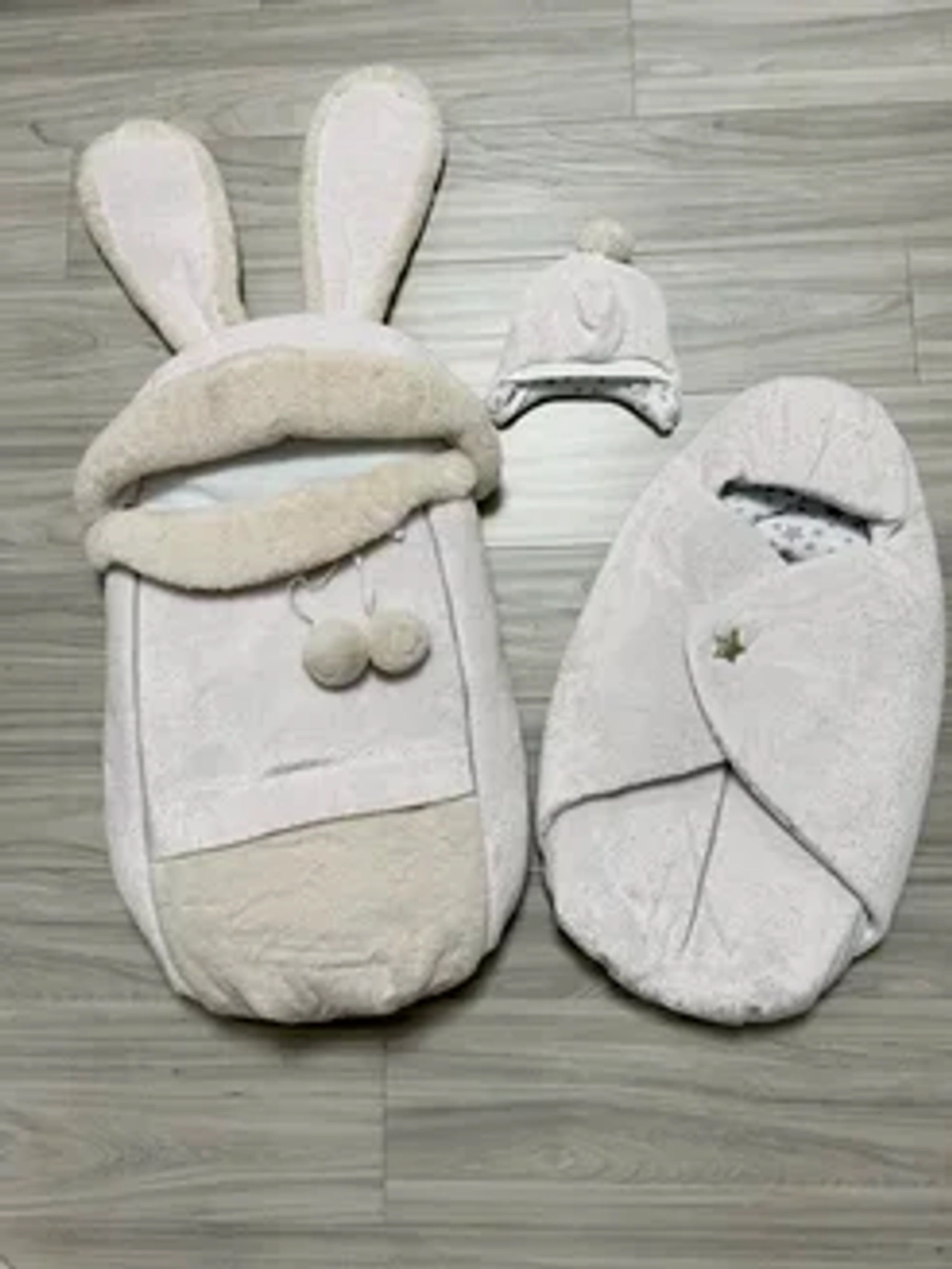 Комплект на выписку "Золотинка"из 5 предметов