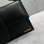 Jacquemus Le Bambinou 34 cm