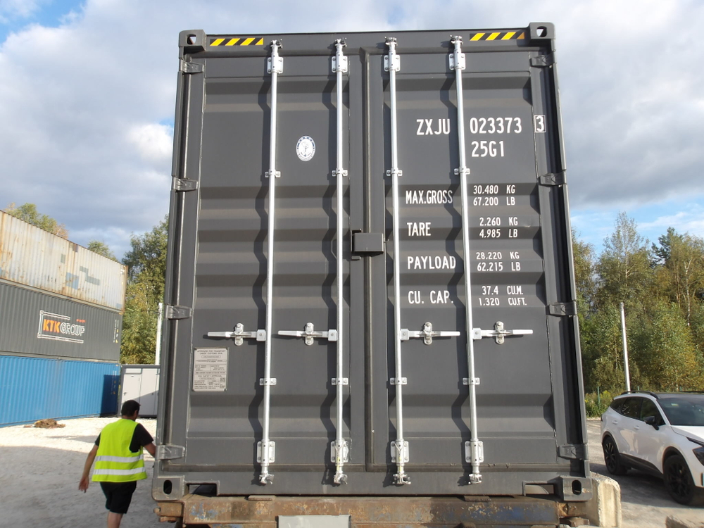 Контейнер 20 футов № ZXJU0233733