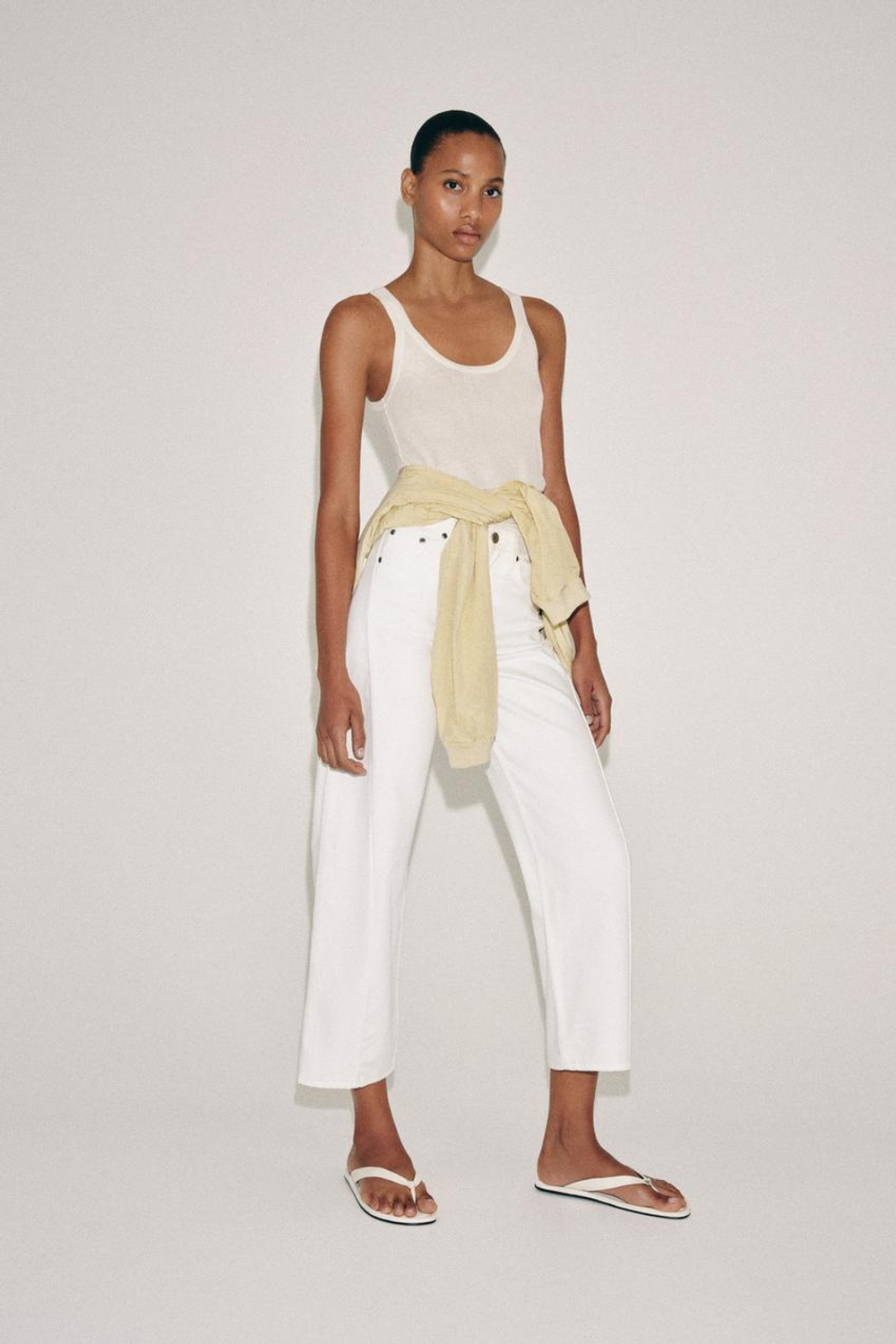 ZARA ДЖИНСЫ ZW COLLECTION ANKLE RELAXED СО СРЕДНЕЙ ПОСАДКОЙ, БЕЛЫЙ