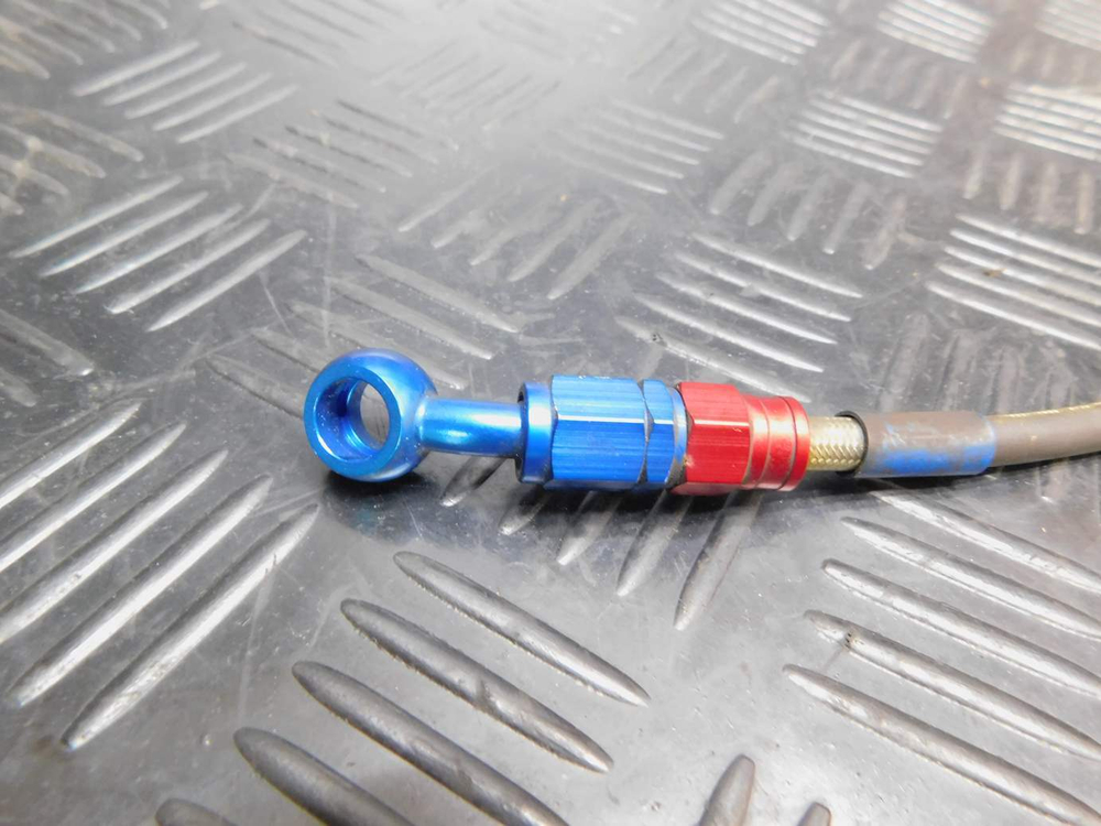 Шланг тормозной бу