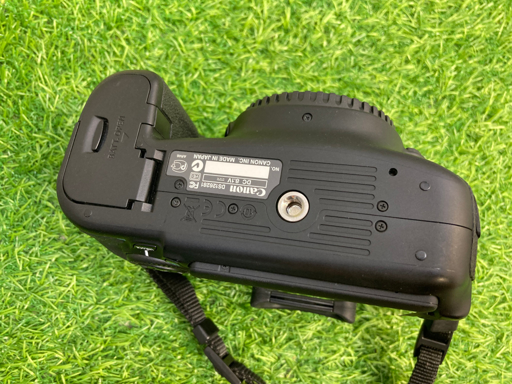 Canon EOS 60D (2.200 кадров) Покупка/Продажа
