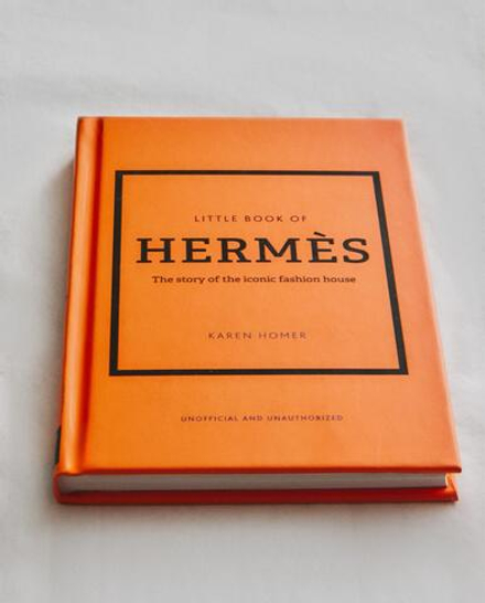 The Little Book of Herm s. Иллюстрированная книга о модном доме Herm s (на английском языке)
