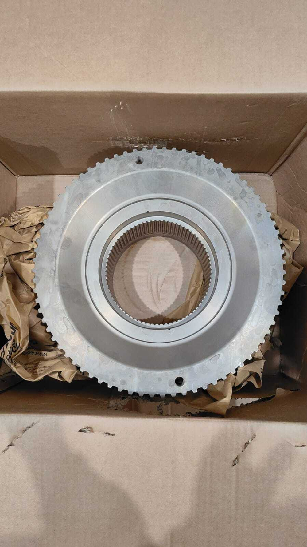 Держатель зубчатого колеса 17248560