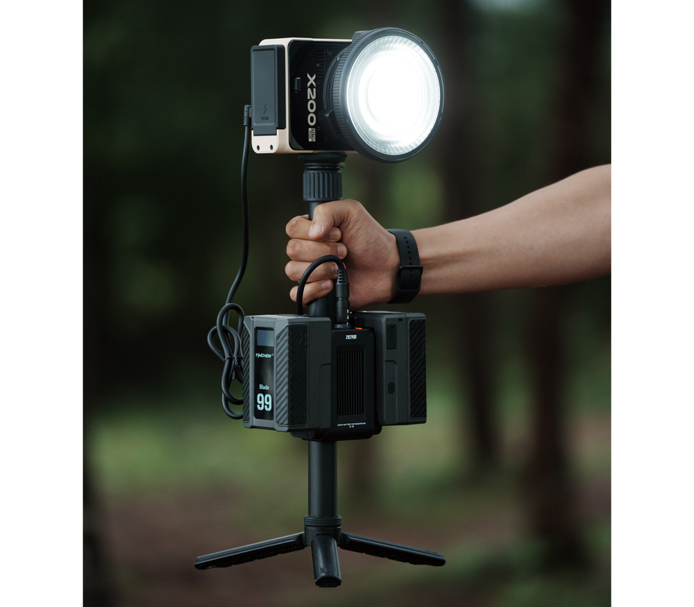 Осветитель Zhiyun MOLUS X200 PLX114, 2700-6500К, 200 Вт, Combo kit