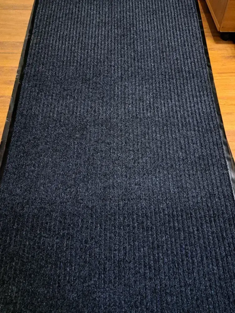 Ковролин на резиновой основе 120х200 для дома и офиса Черный