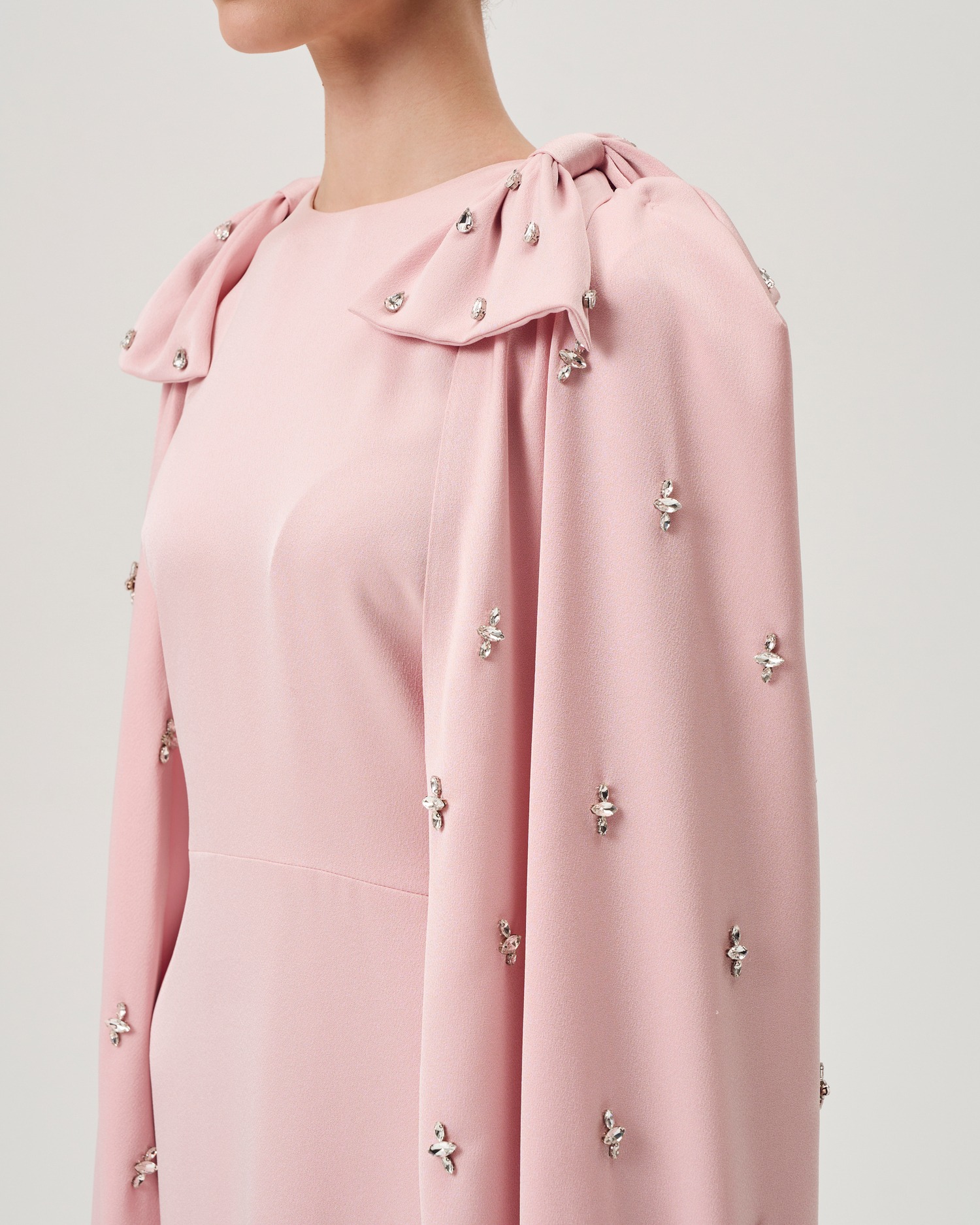 Платье Dia розовое с вышивкой