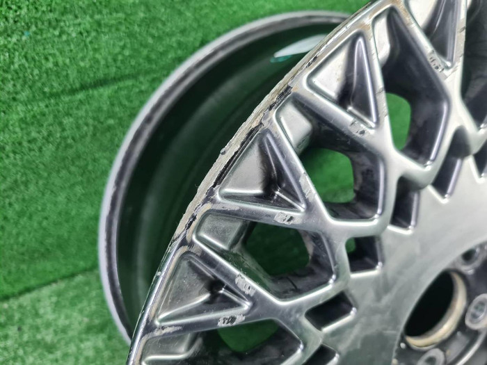 Диск литой R19 Genesis G90 (2016-2022) задний