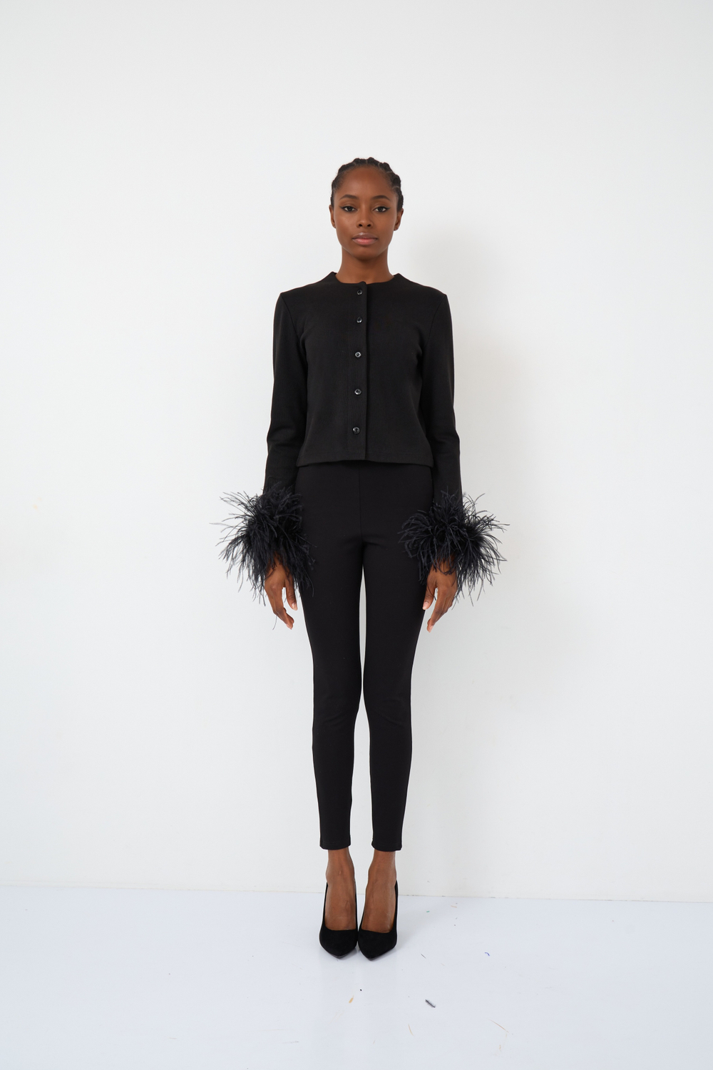 Кардиган короткий с перьями