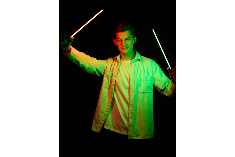 Светодиодный осветитель Raylab RL-LED09RGB 2500-9000К 2600mAh