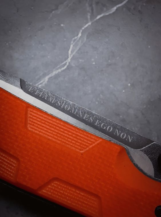 Складной нож из стали D2 Extrema-Ratio Оранжевый