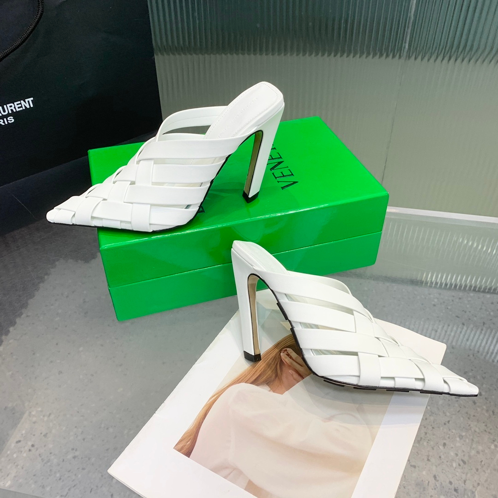 Bottega Veneta Alfie Mule