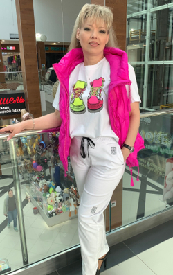 Стеганный жилет с ассиметричной молнией