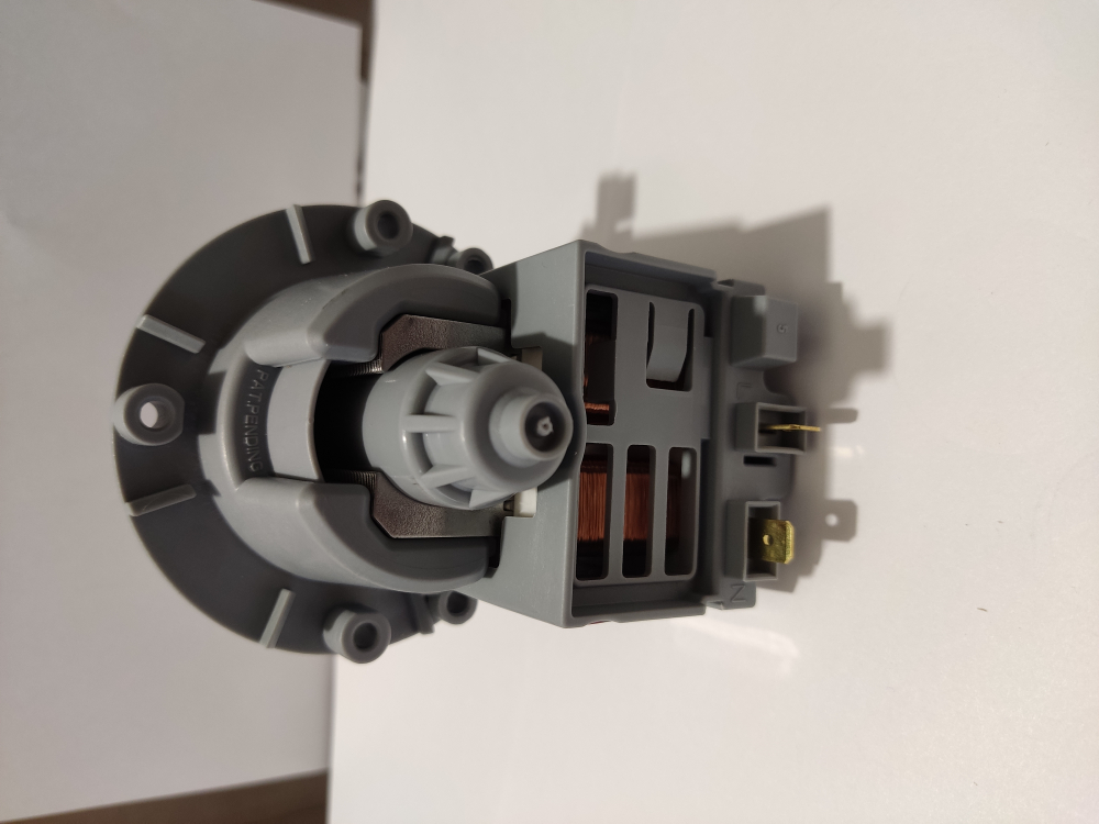 Насос сливной (помпа) Askoll 3 40w 3 винта медь клеммы сзади для стиральных машин PMP000UN С00144997, , PMP026UN, AV5416, 40Вт