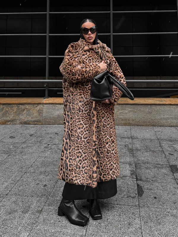 Шуба леопардовая