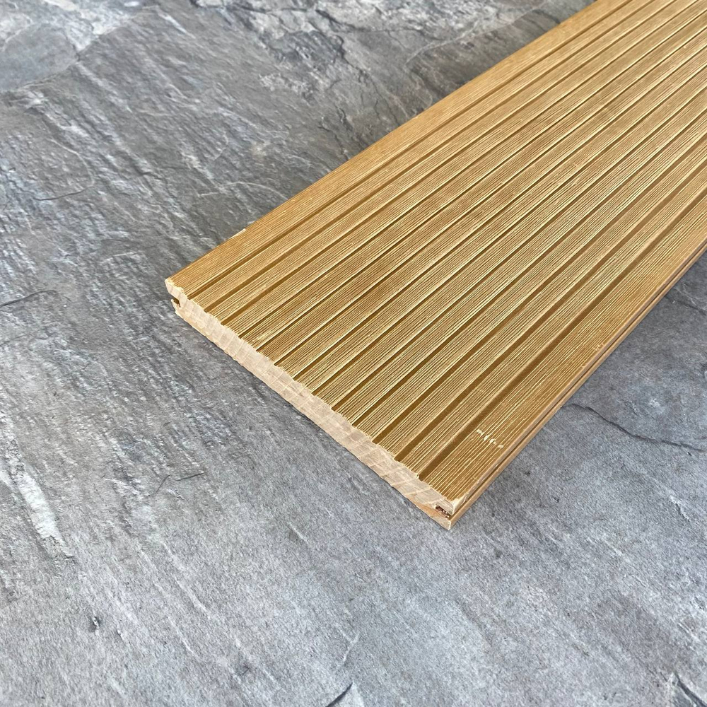 Террасная доска Latitudo Solid 150х21х4000 Орех Полнотелая
