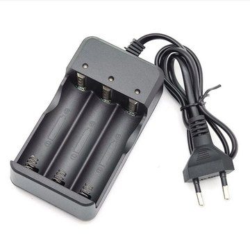 Зарядное уст-во Огонь YC-1890 (18650/3АКБ) Сеть.