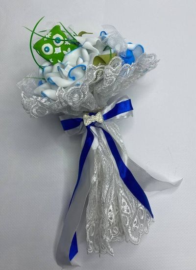 Свадебный букет "Совёнок в розах"