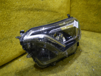Фара левая Toyota Rav 4 CA40 (2015-2019) LED