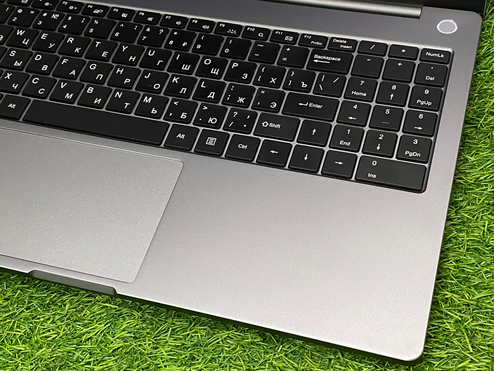 Ноутбук F Plus 15.6" IPS Ryzen 5 5600U/8GB/512GB SSD/ FlapTop R Series[fltp-5r5-8512-w]/Windows 11