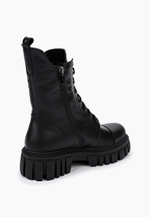 Ботинки // Sandra // Black