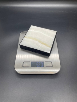 Подставка каменная белая