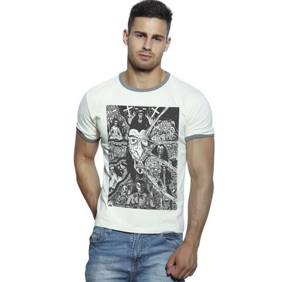 Светло-бежевая мужская футболка с мистическим принтом (Размер: S) (Цвет: бежевый)