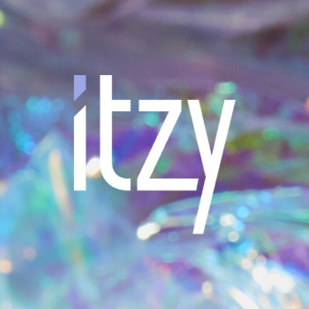 ITZY - IT’z ICY