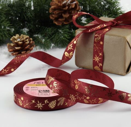 Лента атласная 15мм Рождественское чудо, бордовый/тиснение золото, 9561239