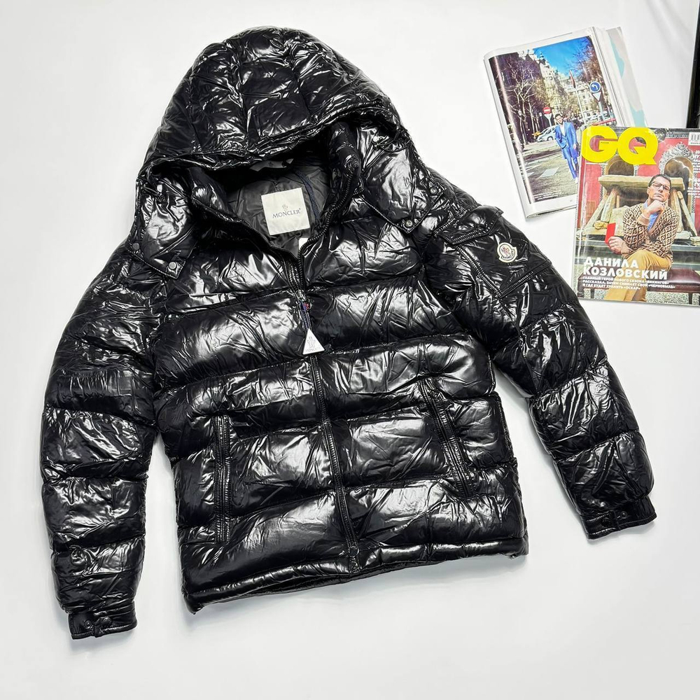 Пуховик Moncler