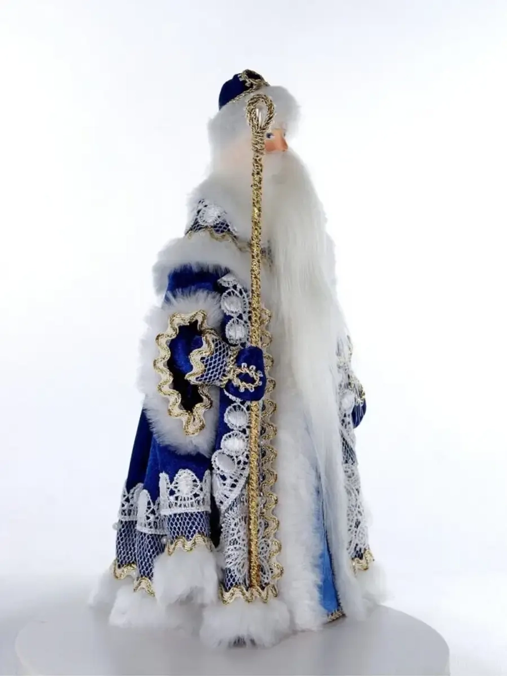 Дед Мороз под елку