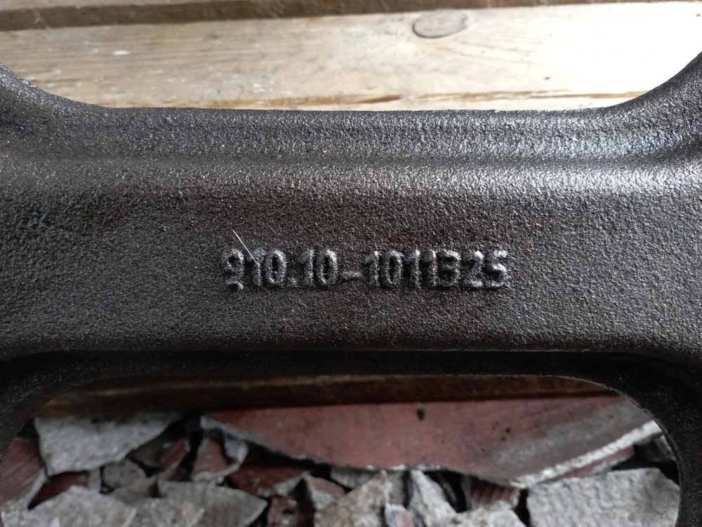 Плита двигателя 2022 г.