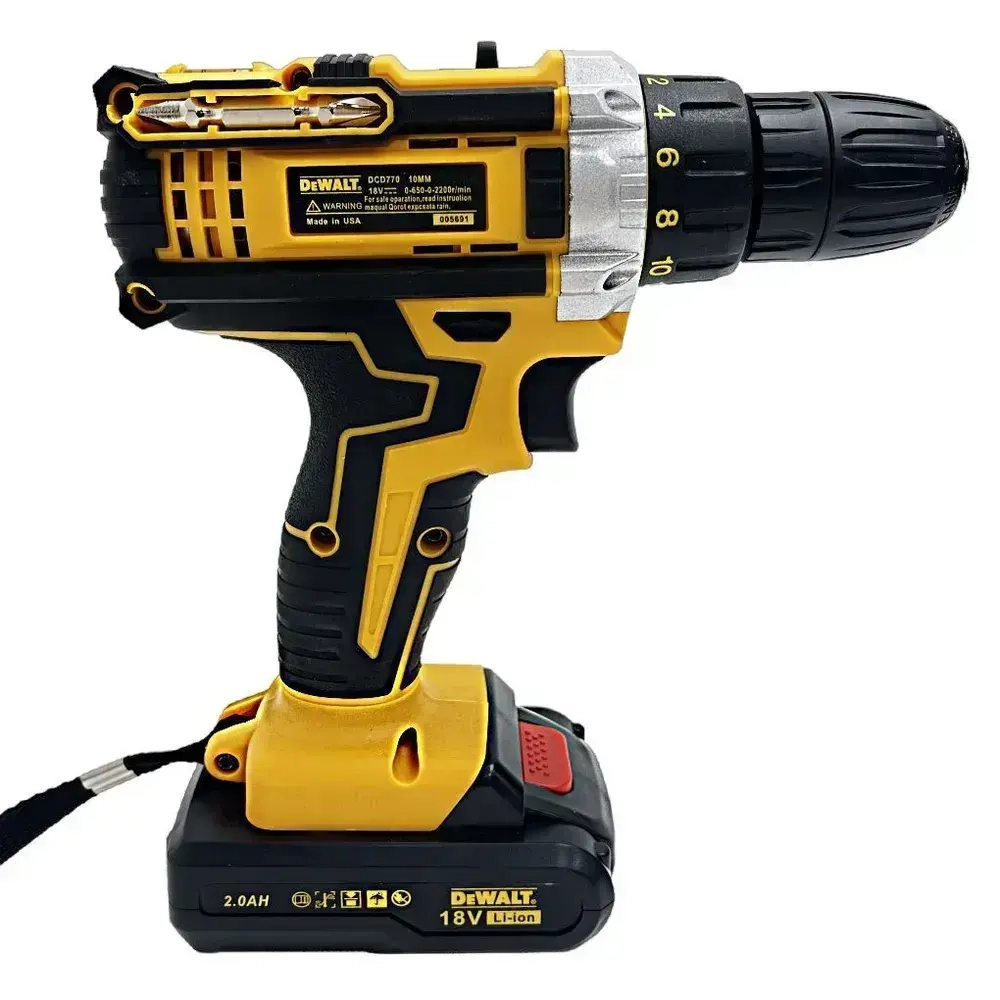 Шуруповерт аккумуляторный 18 V DeWALT 770 .