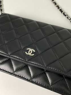 Сумка Chanel Wallet On Chain