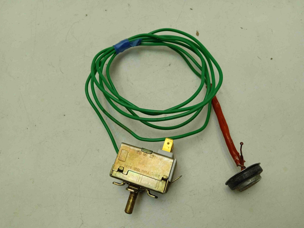 CSN62T кт182 Датчик температуры для стиральной машины Candy CSN62T б/у