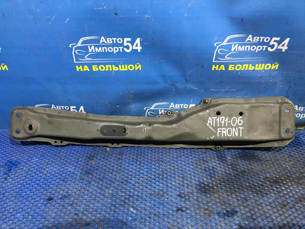 Балка передняя продольная TOYOTA CARINA 1990