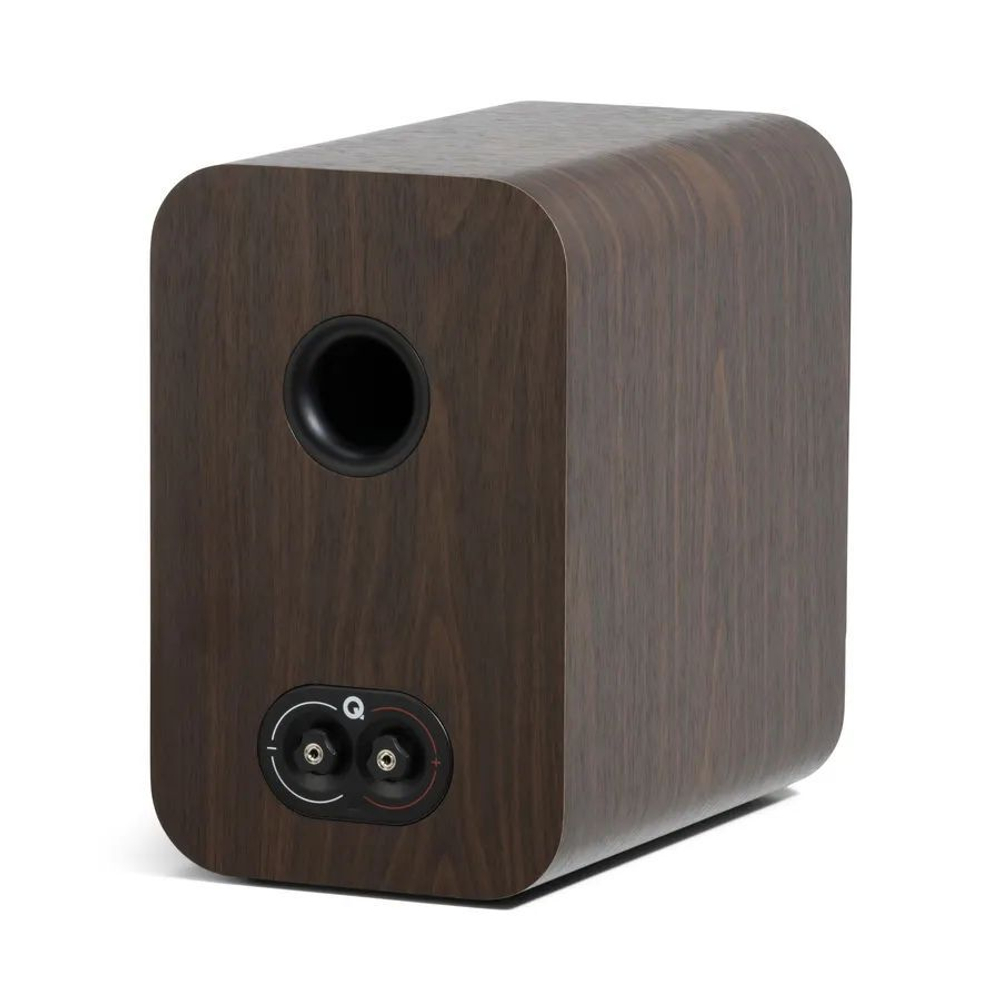 Полочная акустика Q-Acoustics Q 3030c (QA3336) Claro Walnut