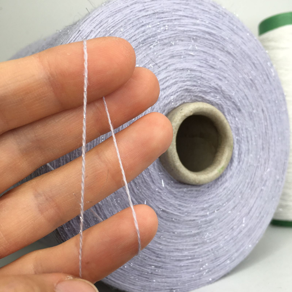 COMETA - Biella Yarn; 90% меринос, 10% люрекс; 1400м/100гр; col.28346 сиреневый нежный; S708
