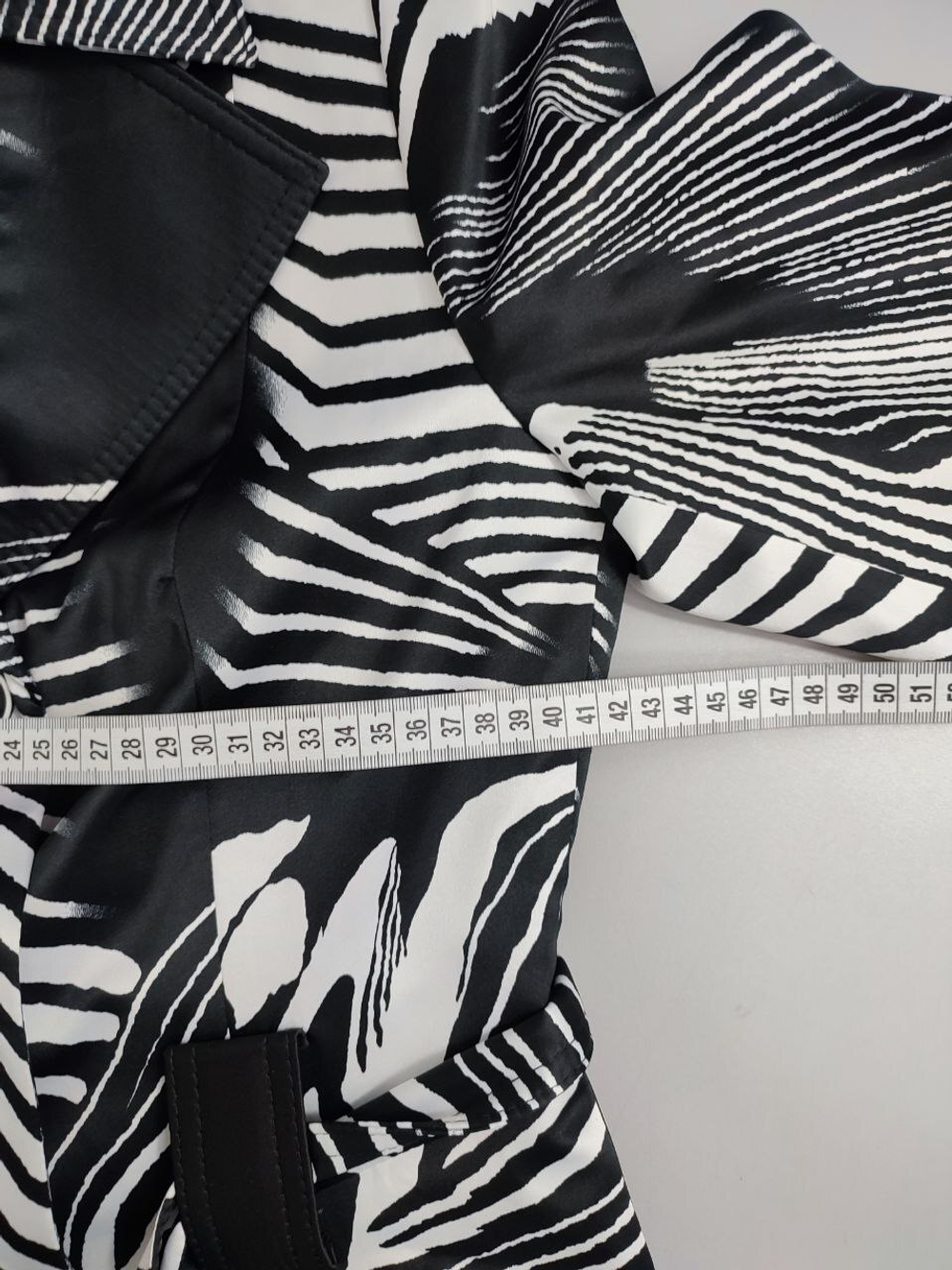 Плащ Стройная Линия монохромный 44 размер, новое