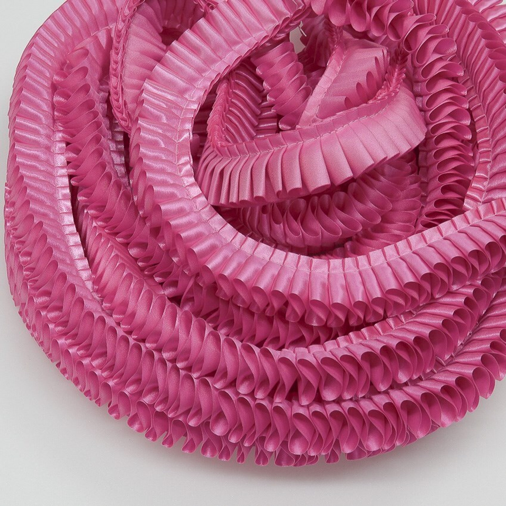 Лента плиссированная для наградных розеток. Цвет СВЕТЛО-РОЗОВЫЙ. Код цвета 21С.