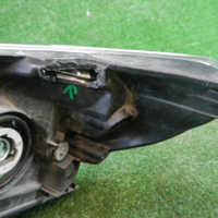 Фара правая Toyota Land Cruiser Prado 150 (2009-2013) галоген