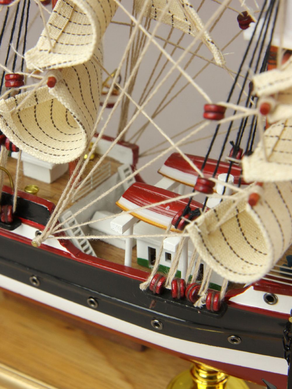 Meteor Lights Модель парусника Седов 52 см