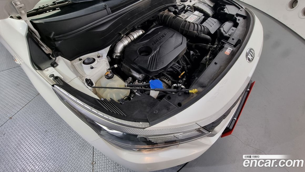 Kia Seltos Бензин 1.6 Turbo 2WD (05.2020)