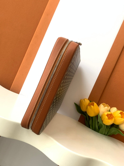 Goyard Compagnon Universel A4
